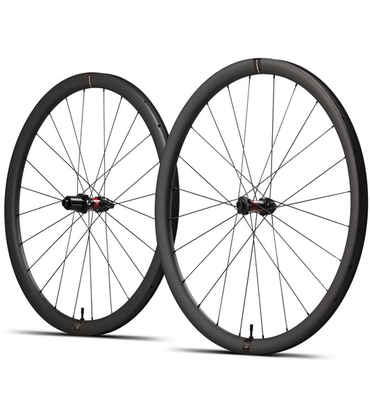 Reserve 34|37 Wheelset with DT240